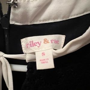 Riley and Rae size small navy/cream dress. Beautiful lace detail.